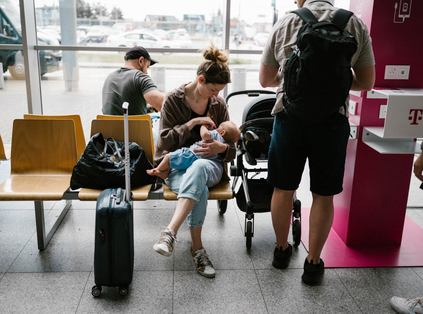 karmienie piersią w miejscu publicznym grupowa sesja Pani Woźna Poznań