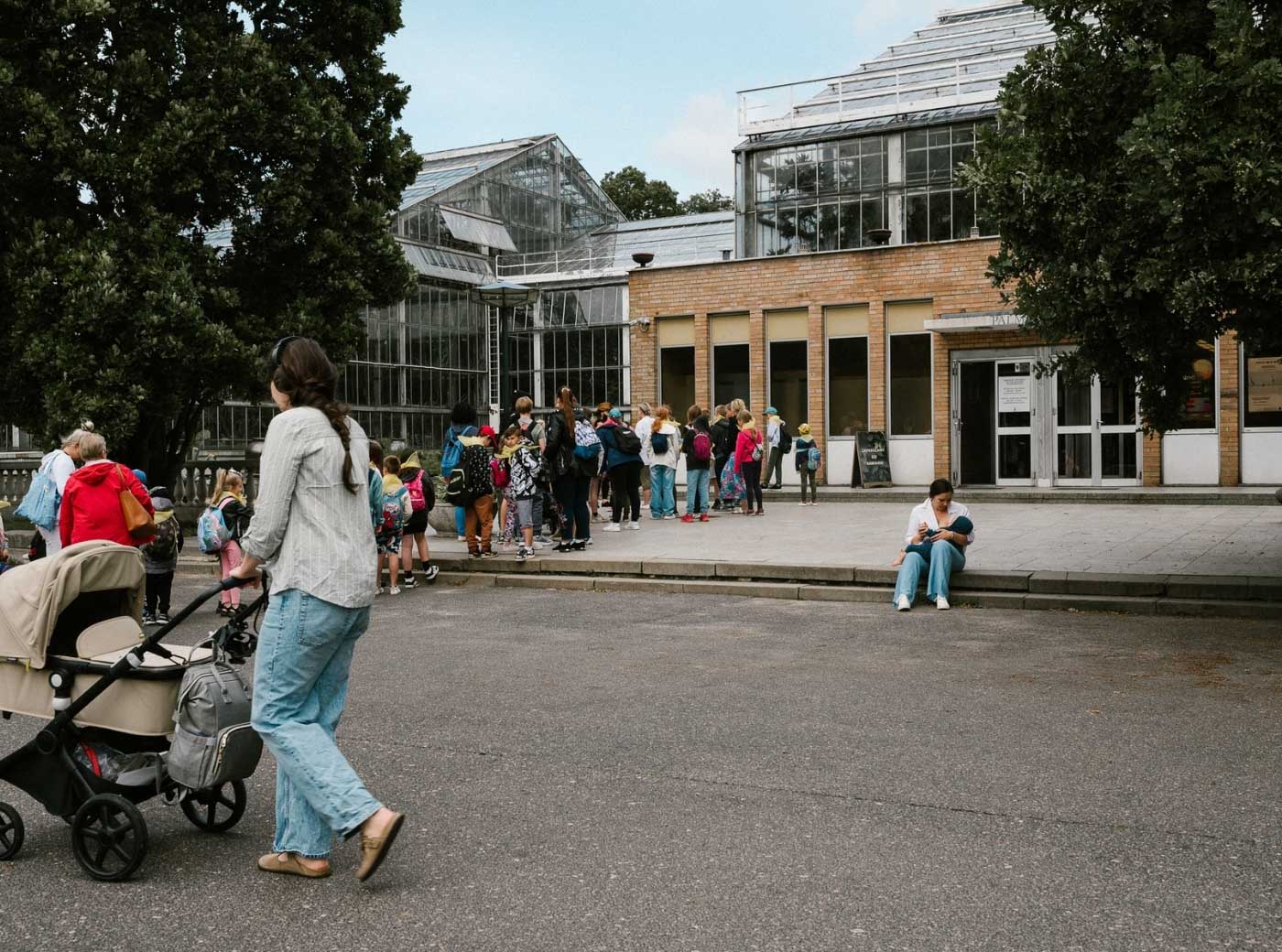 karmienie piersią w miejscu publicznym grupowa sesja Pani Woźna Poznań
