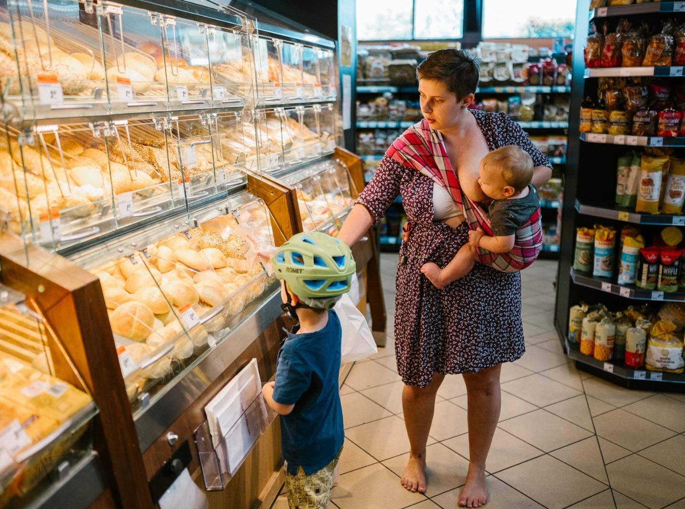 karmienie piersią w miejscu publicznym grupowa sesja Pani Woźna Poznań