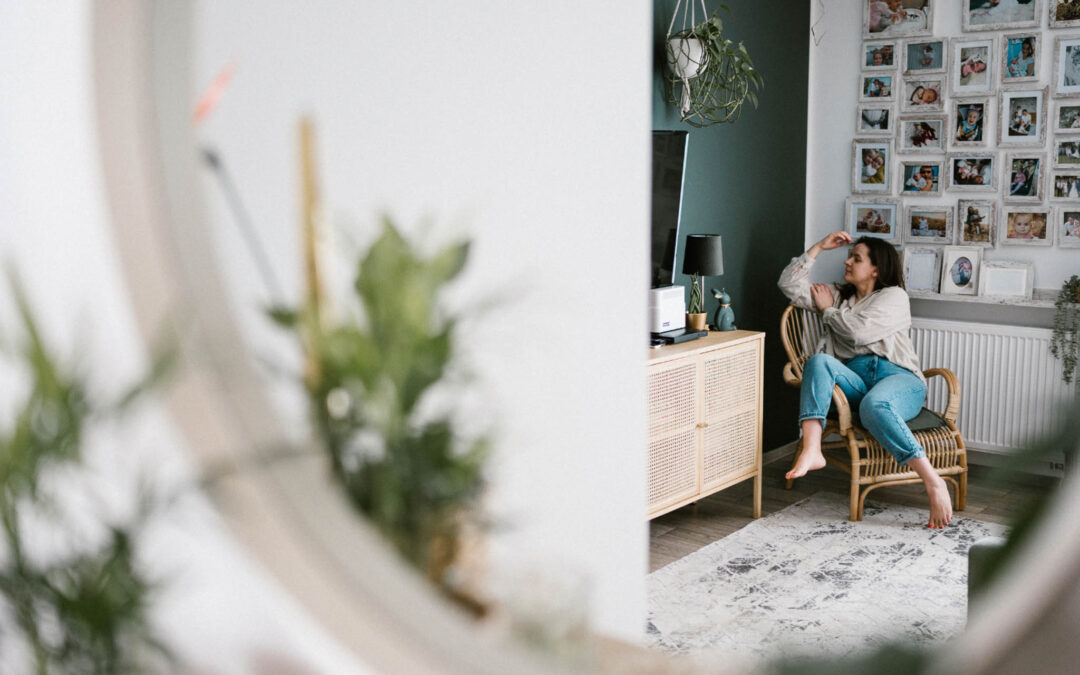 Sesja kobieca w&nbsp;domu pod&nbsp;Poznaniem