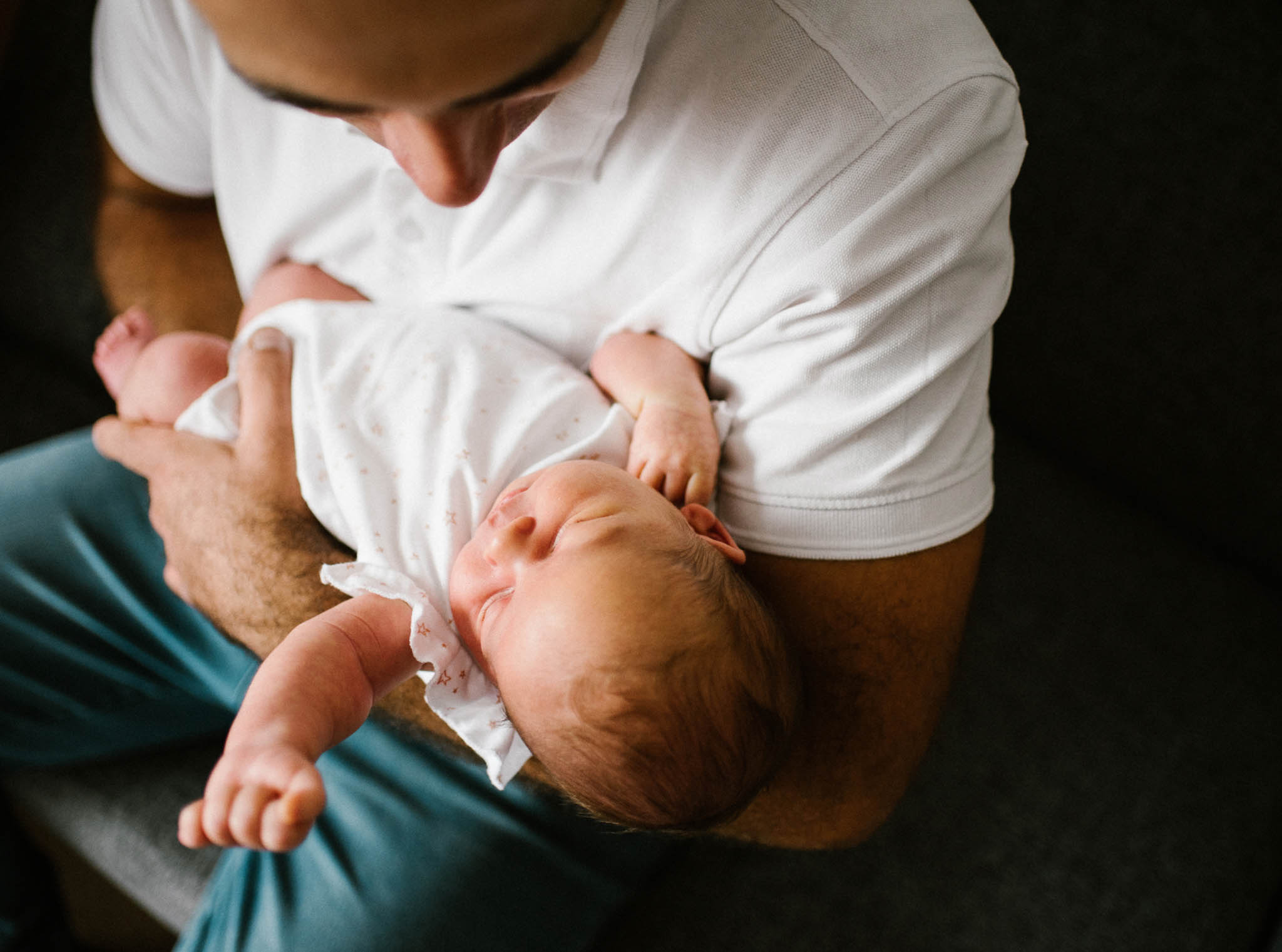 sesja rodzinna noworodkowa w domu Poznań