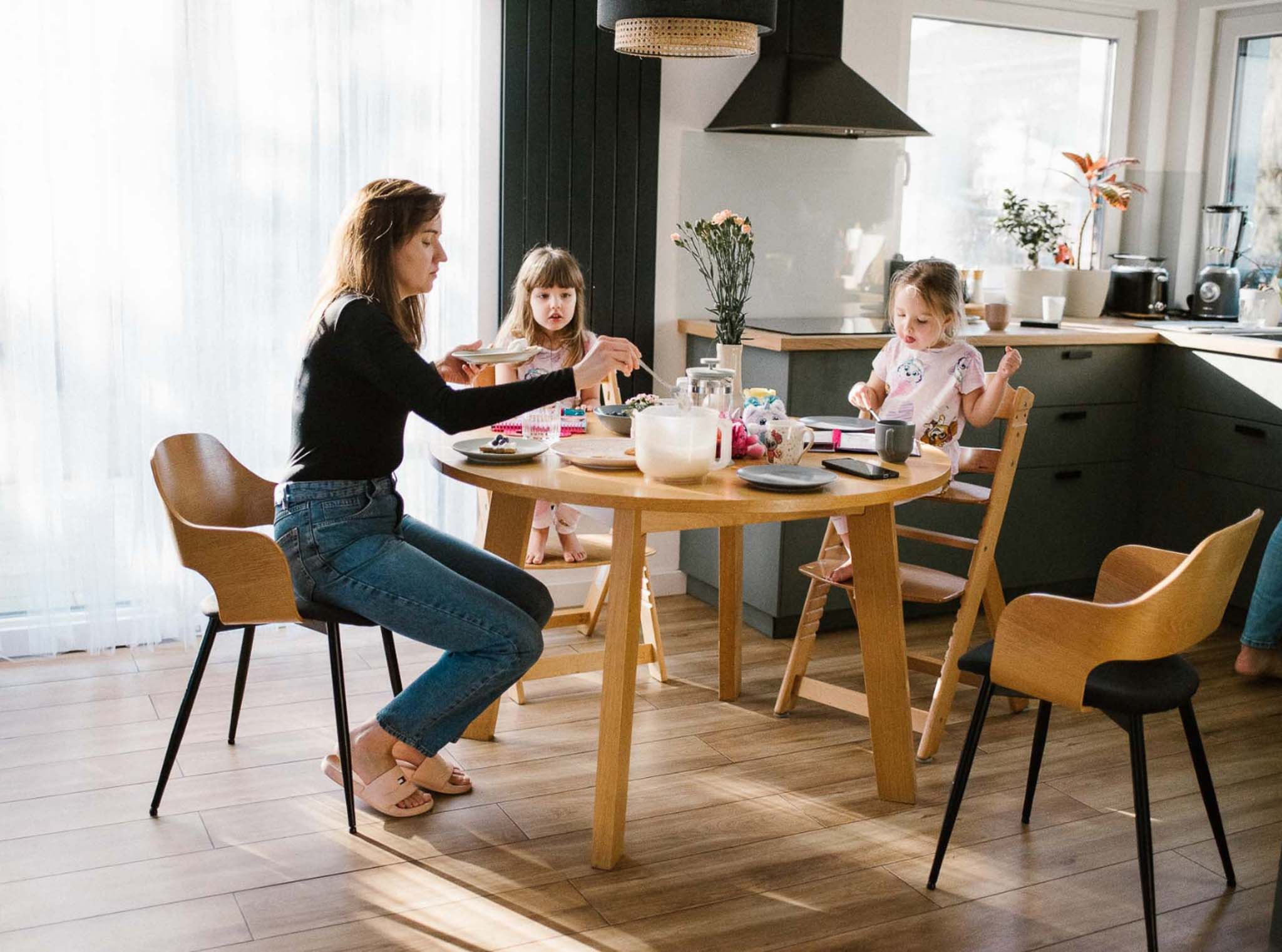 reportaż codzienności sesja rodzinna w domu Poznań fotograf rodzinny