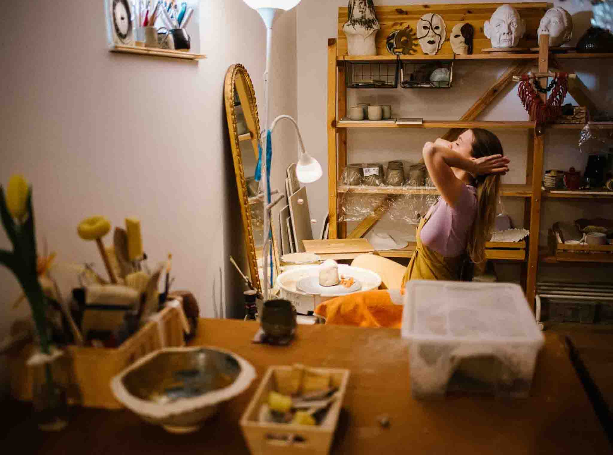 pracownia ceramiczna sesja wizerunkowa Poznań Pani Woźna wywiad z garncarką