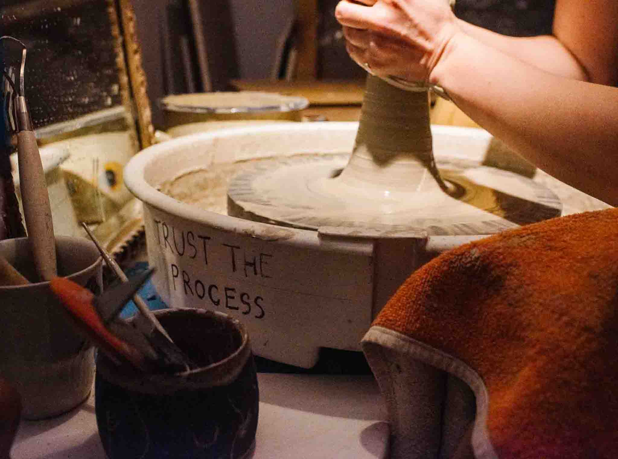 pracownia ceramiczna sesja wizerunkowa Poznań Pani Woźna wywiad z garncarką